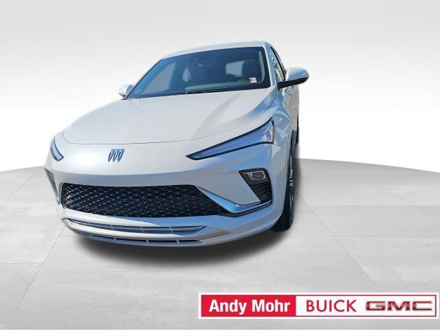new 2025 Buick Envista car, priced at $28,717