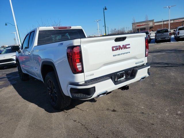 new 2025 GMC Sierra 1500 car, priced at $49,673