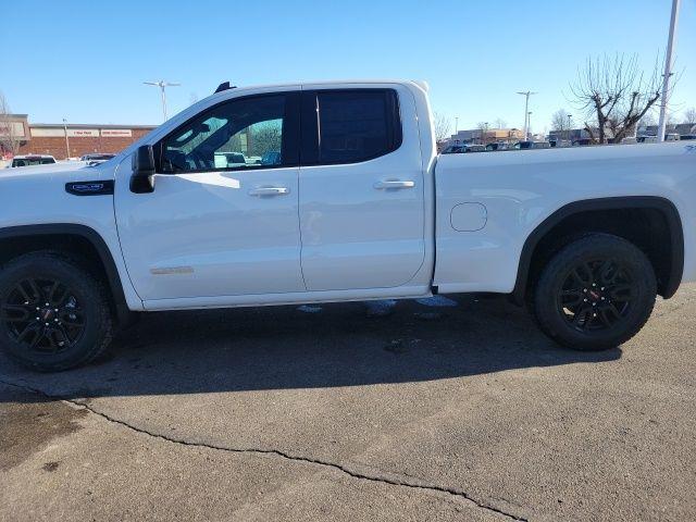 new 2025 GMC Sierra 1500 car, priced at $49,673