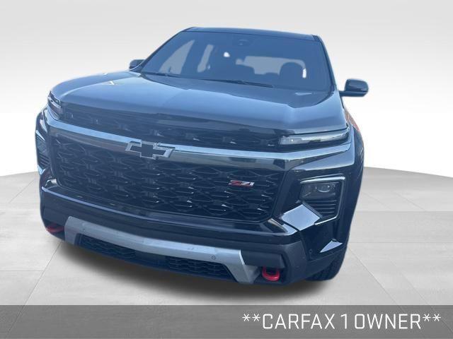 used 2024 Chevrolet Traverse car, priced at $47,296