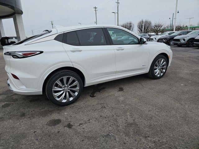new 2025 Buick Envista car, priced at $29,531