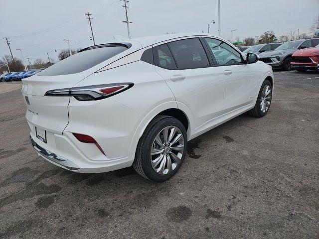 new 2025 Buick Envista car, priced at $29,531