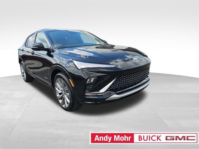 new 2025 Buick Envista car, priced at $28,177