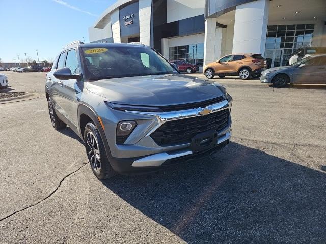 used 2024 Chevrolet TrailBlazer car, priced at $22,831