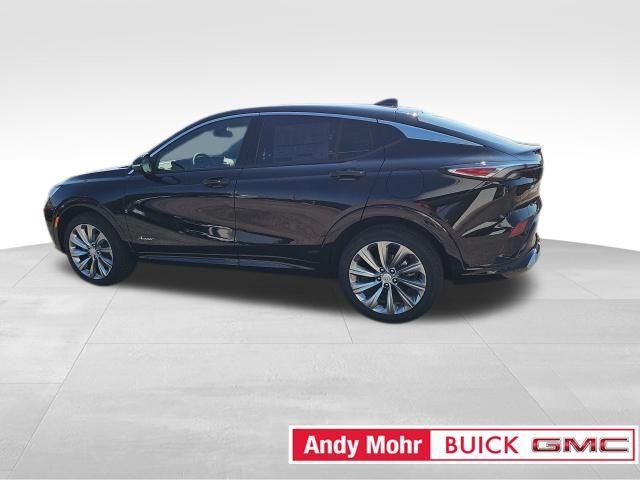 new 2025 Buick Envista car, priced at $28,177