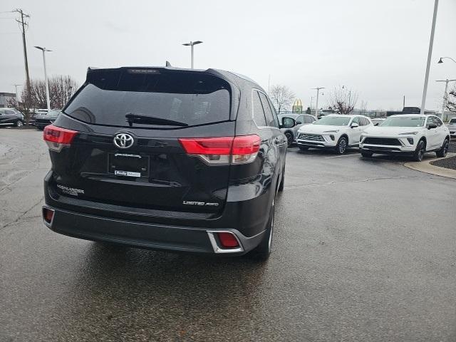 used 2018 Toyota Highlander car, priced at $22,878