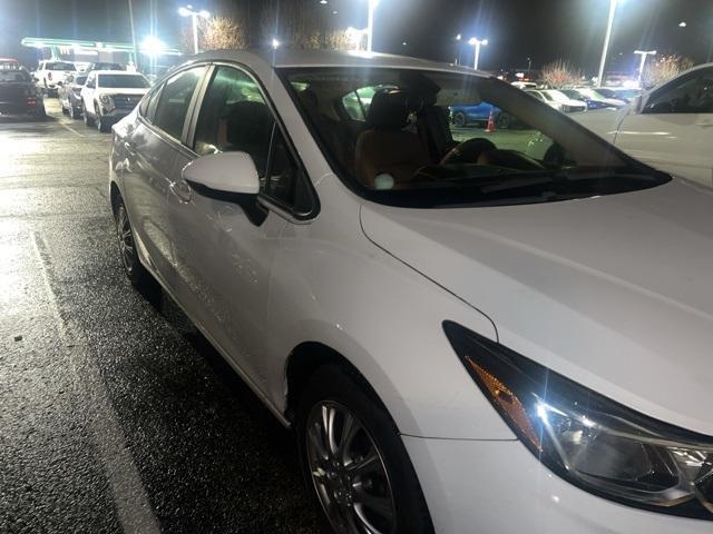 used 2018 Chevrolet Cruze car, priced at $10,500