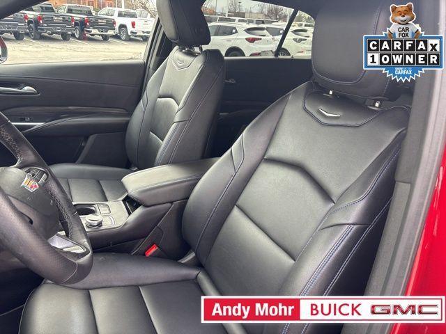 used 2024 Cadillac XT4 car, priced at $39,006