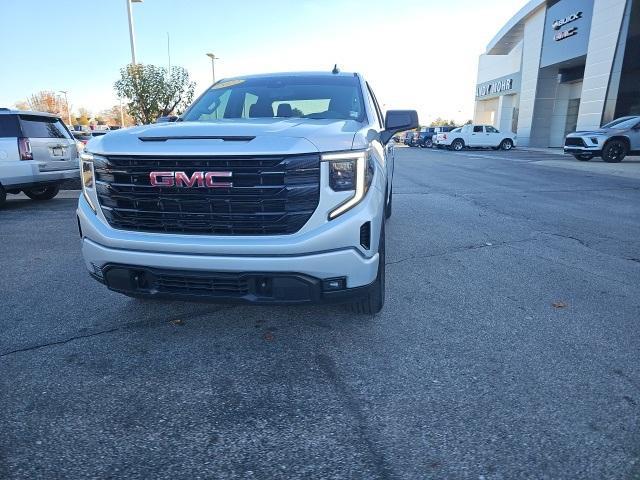 used 2022 GMC Sierra 1500 car, priced at $39,900