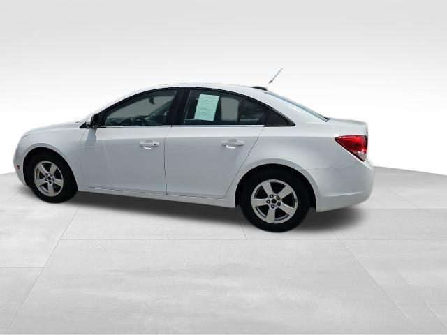 used 2015 Chevrolet Cruze car, priced at $5,660