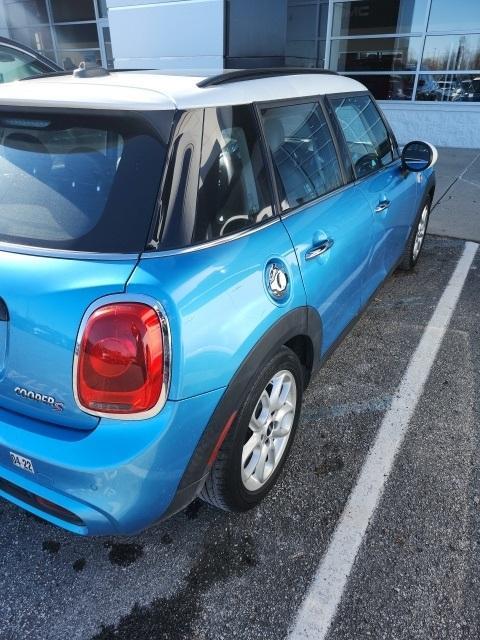 used 2018 MINI Hardtop car, priced at $19,338