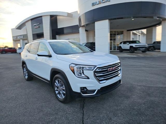 used 2024 GMC Terrain car, priced at $27,698