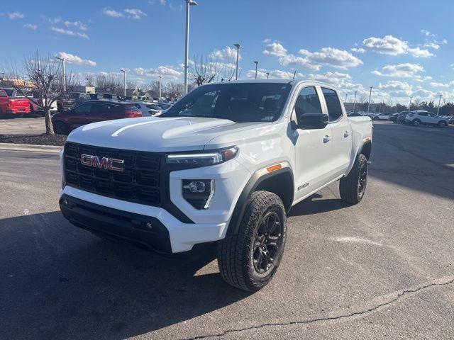 new 2025 GMC Canyon car, priced at $44,618