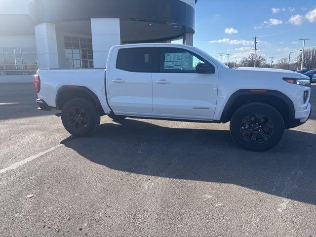 new 2025 GMC Canyon car, priced at $44,618