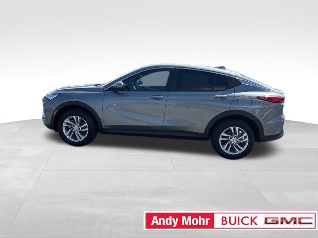 new 2025 Buick Envista car, priced at $23,780
