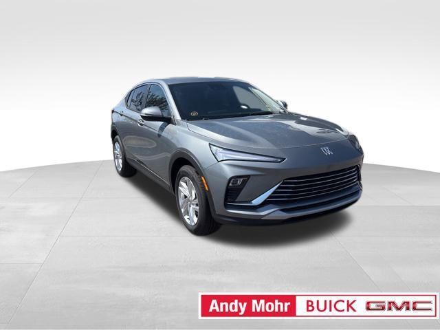 new 2025 Buick Envista car, priced at $23,780