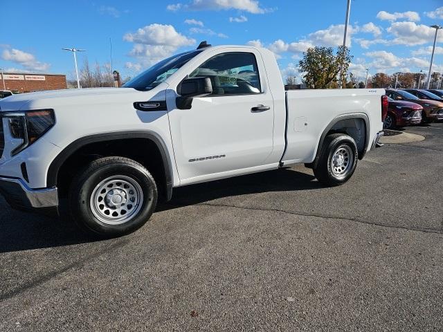 new 2025 GMC Sierra 1500 car, priced at $41,385