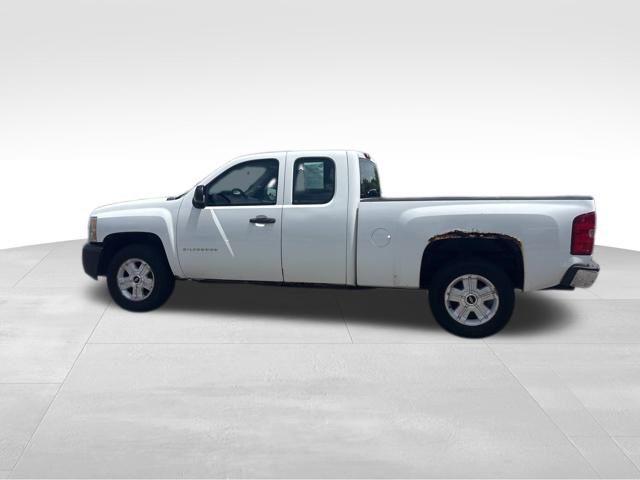 used 2011 Chevrolet Silverado 1500 car, priced at $3,816