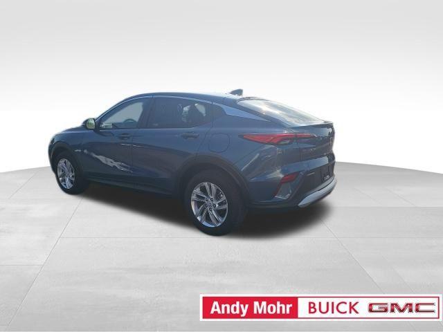 new 2025 Buick Envista car, priced at $24,874