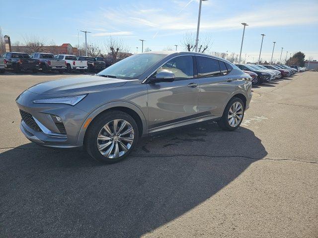 new 2025 Buick Envista car, priced at $29,371