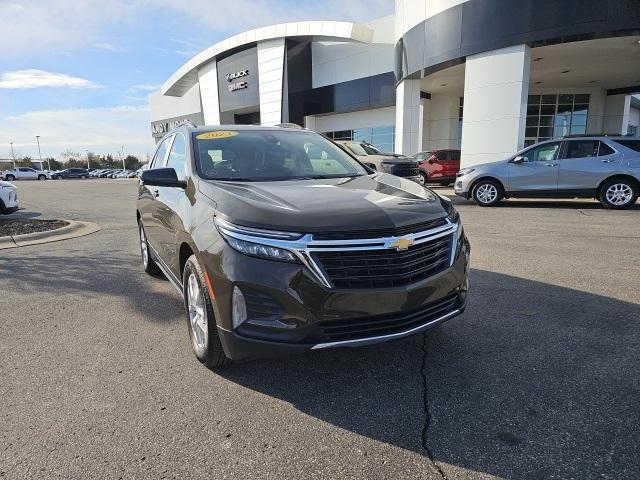 used 2023 Chevrolet Equinox car, priced at $22,200