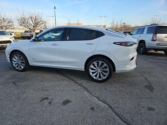 new 2025 Buick Envista car, priced at $30,978