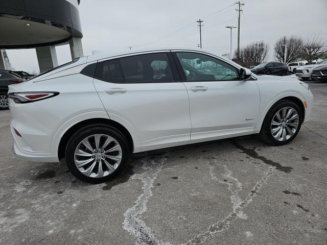 new 2024 Buick Envista car, priced at $27,101