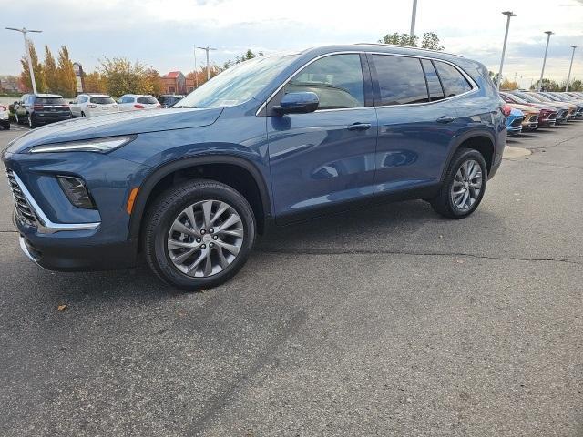 new 2025 Buick Enclave car, priced at $45,095