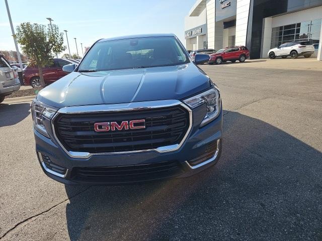 new 2024 GMC Terrain car, priced at $25,928