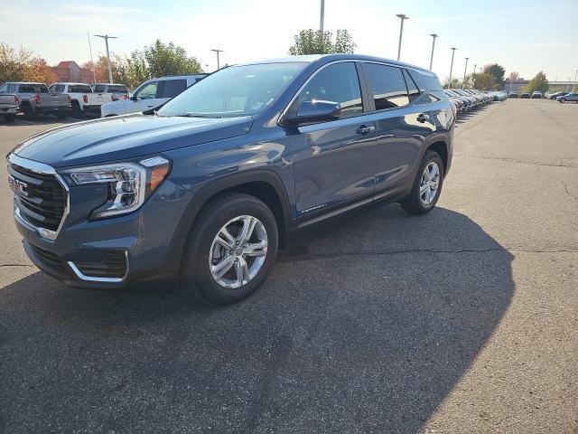 new 2024 GMC Terrain car, priced at $25,928