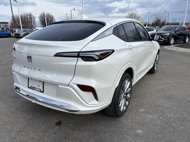 new 2025 Buick Envista car, priced at $29,568
