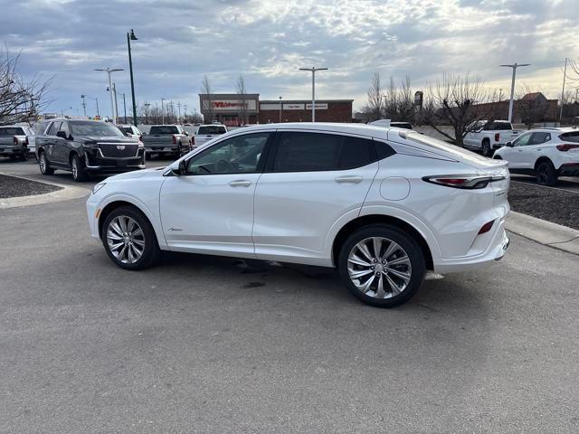 new 2025 Buick Envista car, priced at $29,568