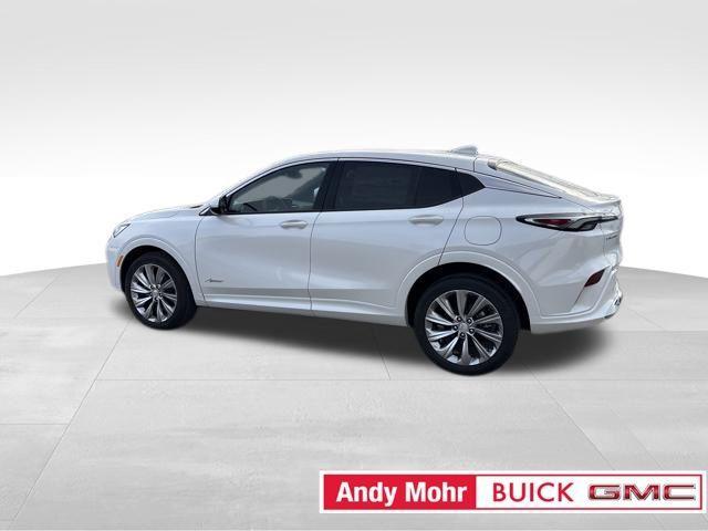 new 2025 Buick Envista car, priced at $28,441