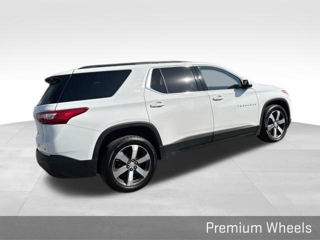used 2021 Chevrolet Traverse car, priced at $17,000