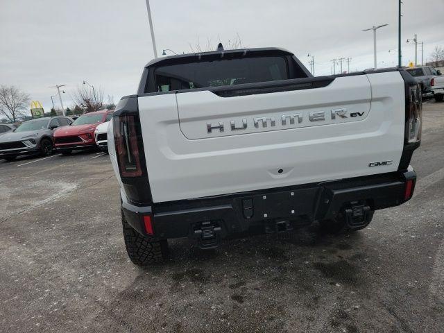 new 2025 GMC HUMMER EV Pickup car, priced at $107,685