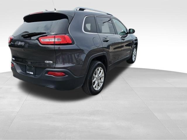 used 2016 Jeep Cherokee car, priced at $4,269