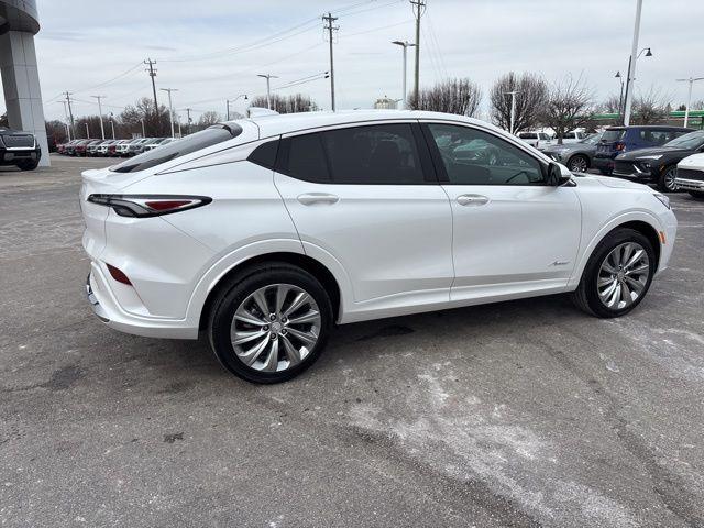new 2025 Buick Envista car, priced at $30,255