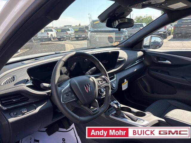 new 2025 Buick Envista car, priced at $23,893