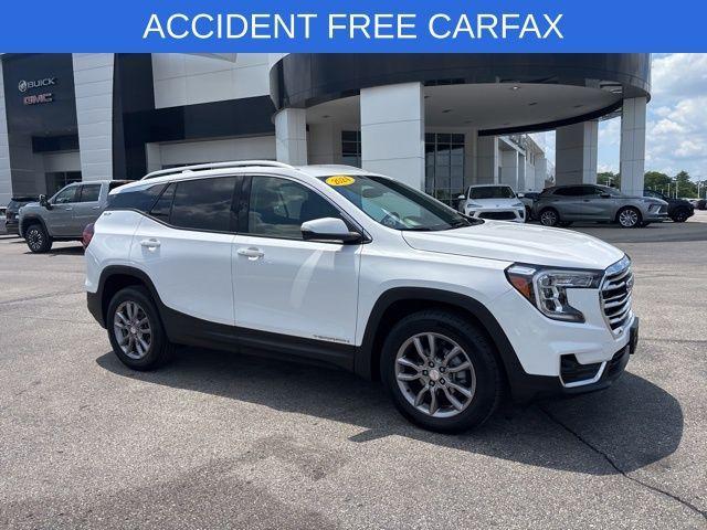 used 2024 GMC Terrain car, priced at $24,000