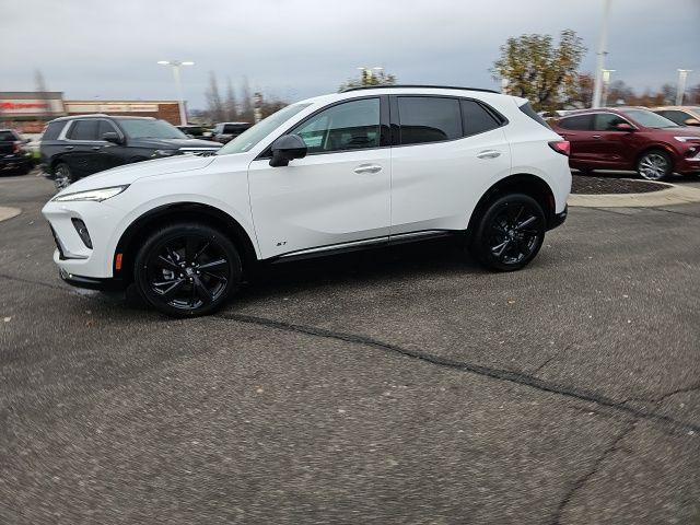 new 2025 Buick Envision car, priced at $35,532