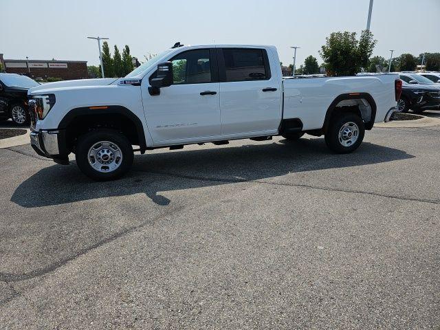 new 2024 GMC Sierra 2500 car, priced at $53,902