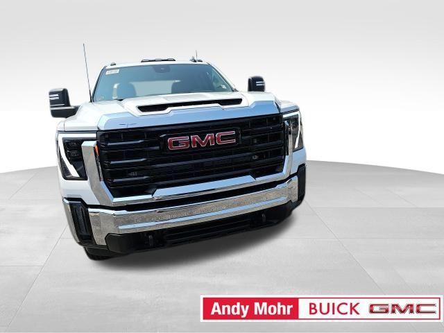 new 2024 GMC Sierra 2500 car, priced at $52,052