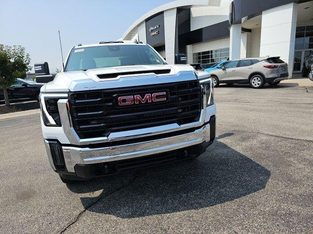 new 2024 GMC Sierra 2500 car, priced at $53,902