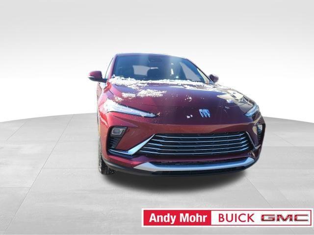 new 2025 Buick Envista car, priced at $24,649