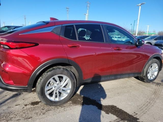 new 2025 Buick Envista car, priced at $25,618