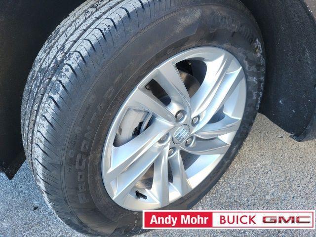 new 2025 Buick Envista car, priced at $24,649