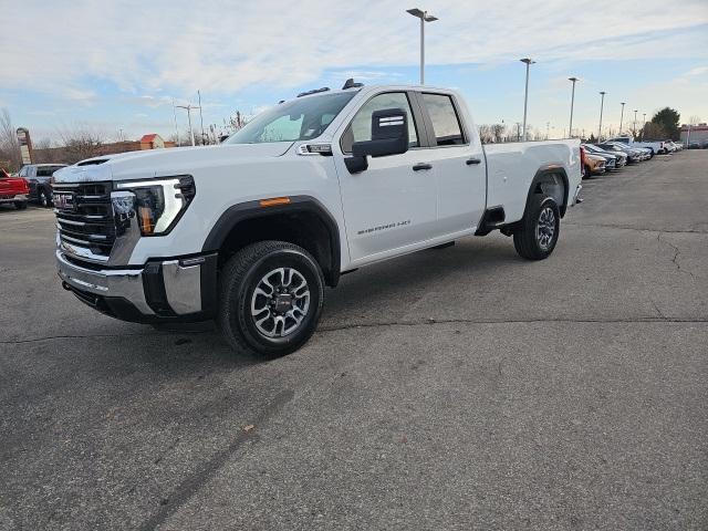 new 2025 GMC Sierra 3500 car, priced at $55,124