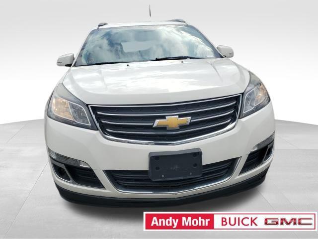 used 2015 Chevrolet Traverse car, priced at $12,900