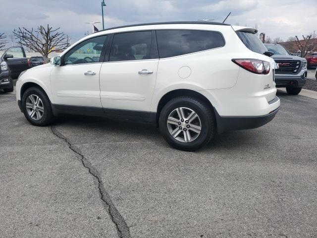 used 2015 Chevrolet Traverse car, priced at $12,900