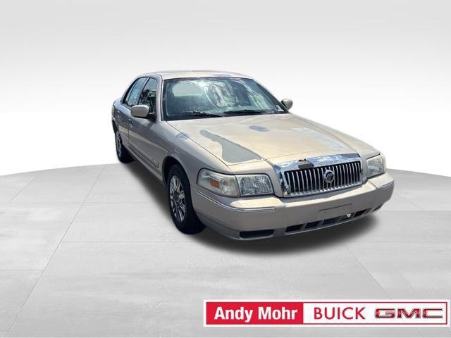 used 2008 Mercury Grand Marquis car, priced at $3,000